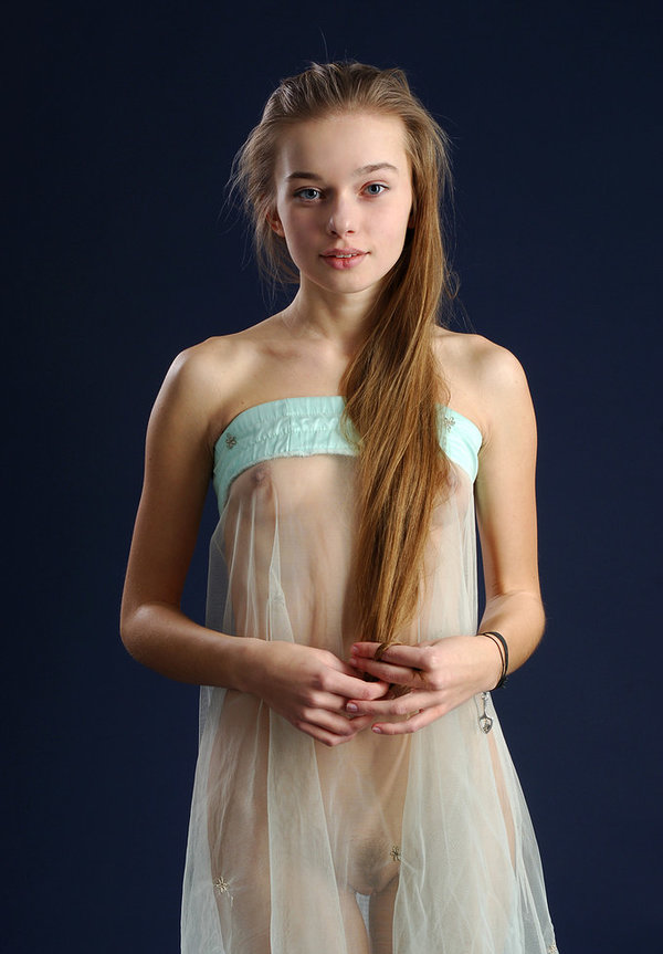 Людмила, 21
